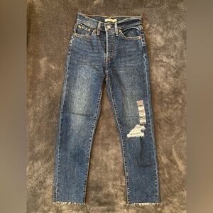 Levi’s Wedgie Straight Slim Distressed Jeans